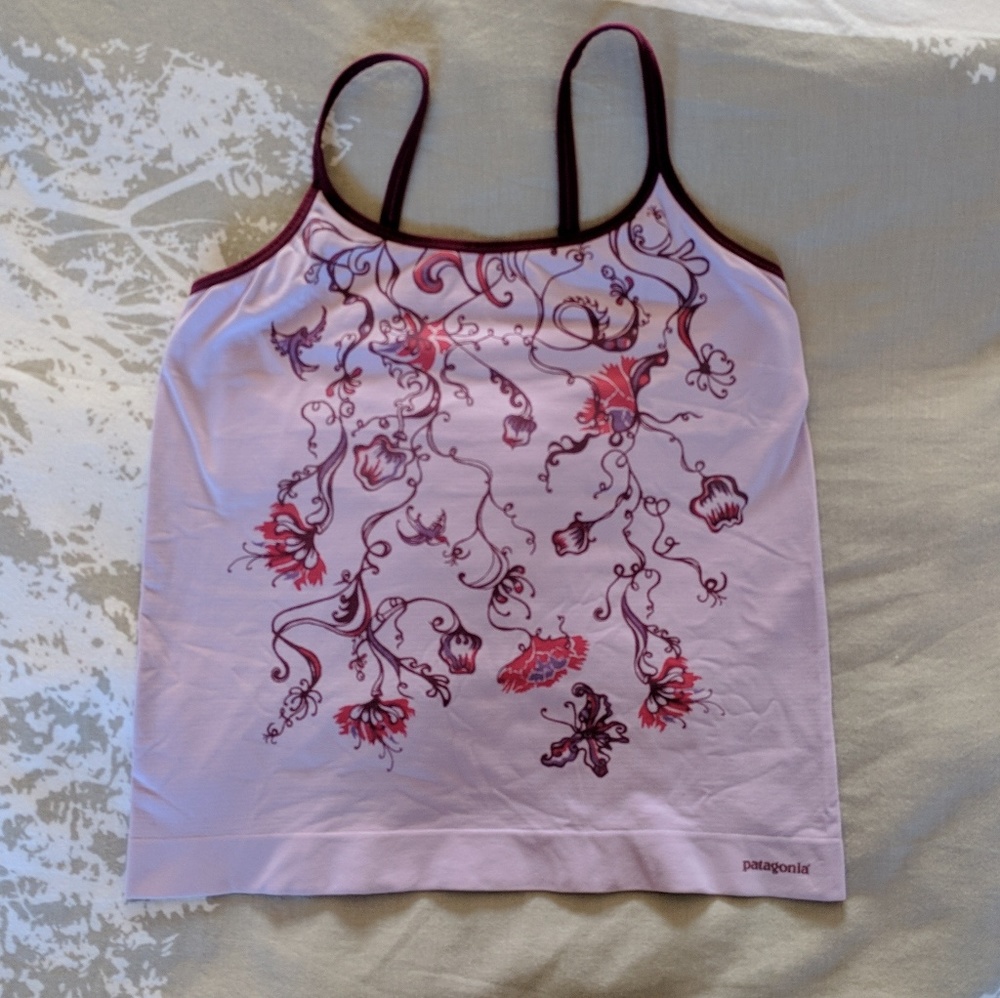 GUC Patagonia Body Workout Top